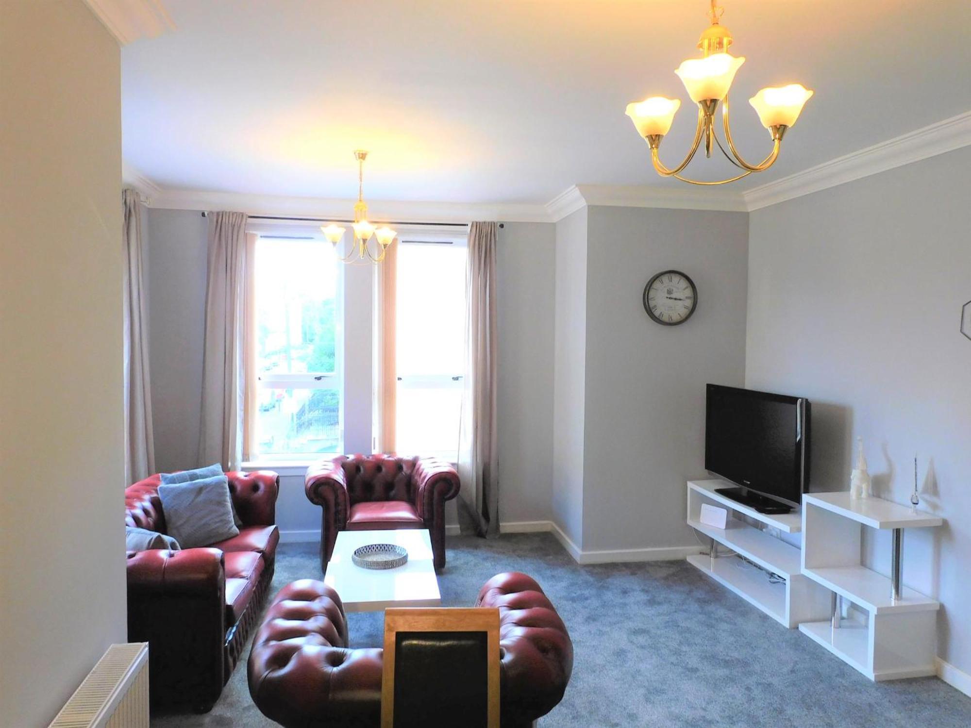 City Centre 2 Bedroom Apt, Close To M8 & Tourist Attractions กลาสโกว์ ภายนอก รูปภาพ